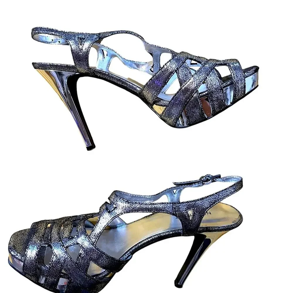 Nine West Bombazin Platform Sandals